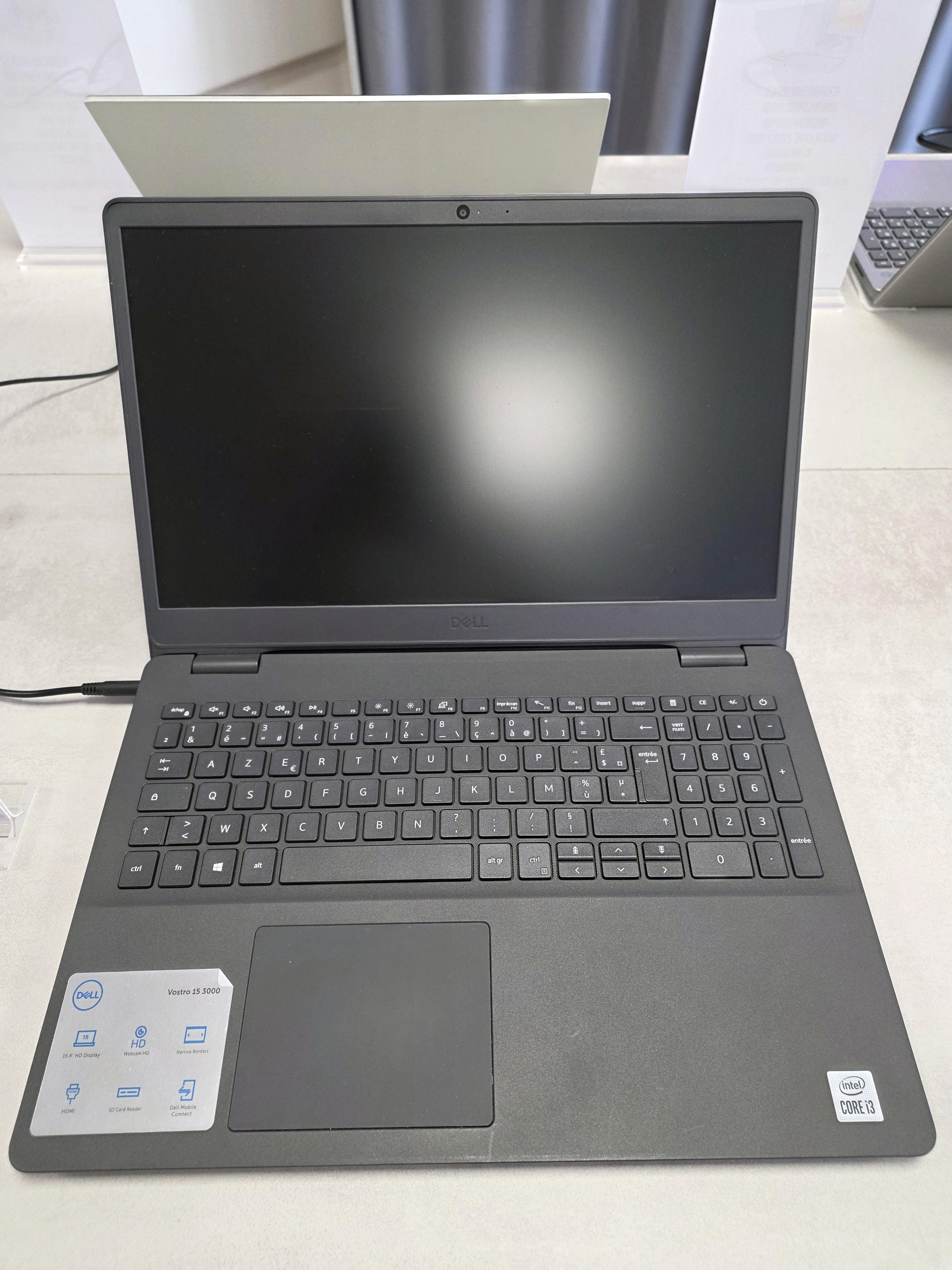 PC portable Dell Vostro - produit reconditionné à Saint-Lô