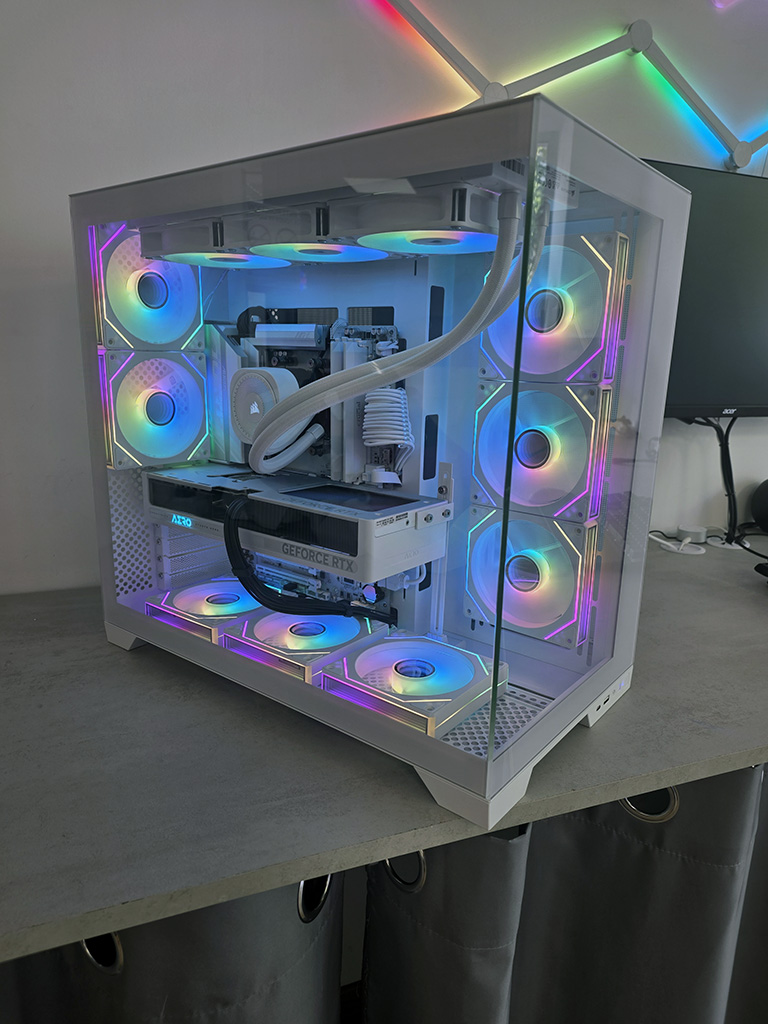 PC Gamer Ryzen 7 7800x 3D + RTX 5070 - PC Gaming à Saint-Lô